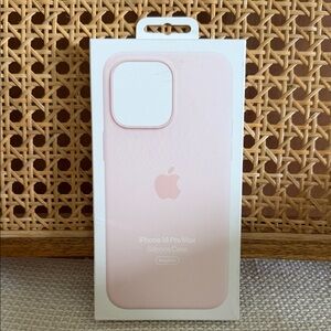Apple iPhone 14 Pro Max Silicone Case - Chalk Pink